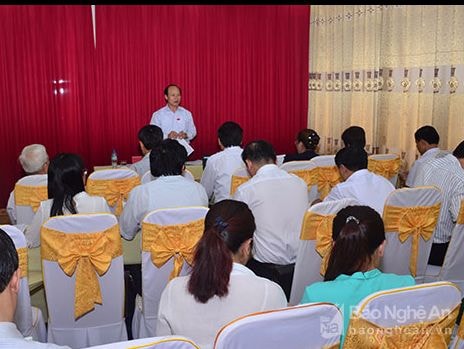 Thảo luận tổ 2 HĐND tỉnh: 'Nóng' giải quyết bội chi quỹ BHYT