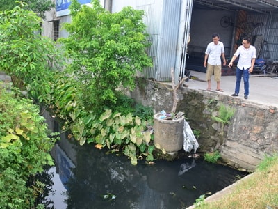 Người dân ngoại thành 'khát' nước sạch