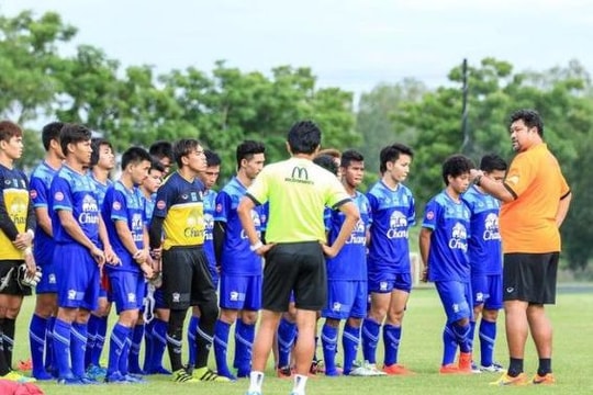 Phóng viên Fourfourtwo Thái Lan tiết lộ điểm yếu của ĐT U22 nước nhà