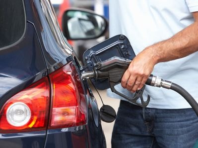 Mẹo tiết kiệm nhiên liệu tối đa cho xe ô tô