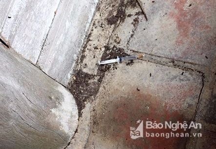 Di tích Quốc gia trở thành tụ điểm tiêm chích ma túy