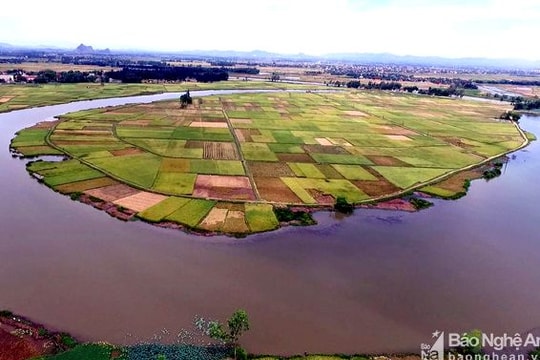 Khu hành chính Phủ Diễn thu hút sự quan tâm của người dân