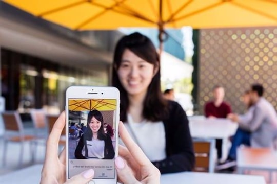 Ứng dụng giúp người mù 'nhìn thấy' xung quanh