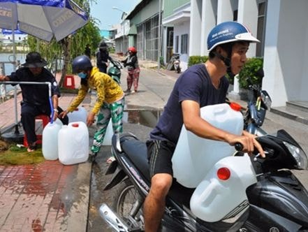 Nghệ An: Gần 110.000 hộ dân thiếu nước sinh hoạt sau bão