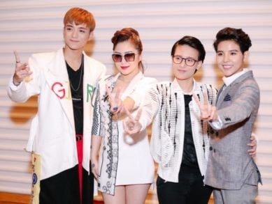 HLV The Voice Kids bị nghi ngờ khả năng huấn luyện: Cứ trẻ là không 'đủ trình' làm HLV?