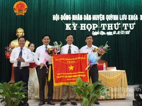 HĐND huyện Quỳnh Lưu miễn nhiệm 2, bầu bổ sung 3 ủy viên UBND