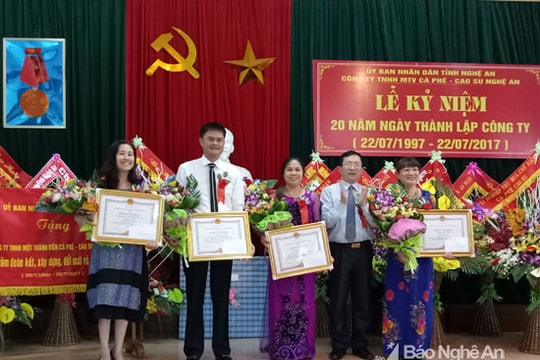 Công ty Cà phê Cao su Nghệ An kỷ niệm 20 năm thành lập