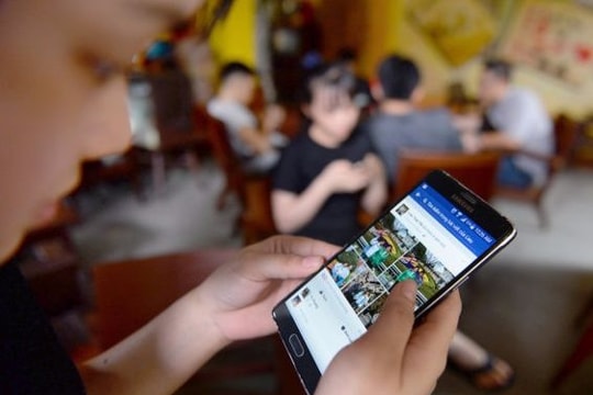 Nghiện Facebook ảnh hưởng thần kinh