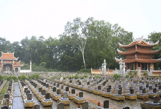 15 địa danh thiêng liêng trên đất Việt