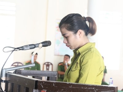 Vết trượt của người mẹ trẻ dính vào cái chết trắng