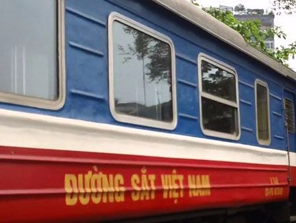 Trưởng ga bị cách chức vì để hai tàu hỏa suýt đâm nhau