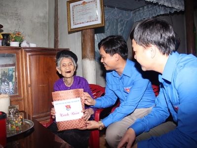 Tỉnh Đoàn hành trình 'Tri ân về nguồn'