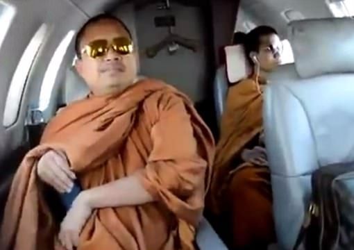 Chấn động sau vụ bắt nhà sư ăn chơi khét tiếng