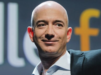 Ông chủ Amazon vượt Bill Gates thành người giàu nhất thế giới