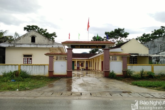 Trạm trưởng bị cảnh cáo vì giả mạo chữ ký của người bệnh