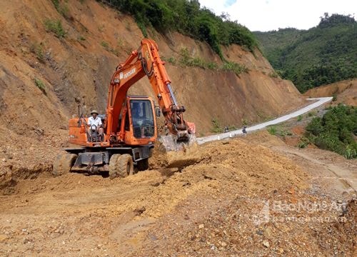 Nghệ An: Khẩn trương khắc phục các tuyến giao thông bị sạt lở