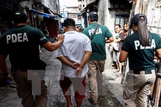 Thị trưởng Philippines bị cảnh sát bắn gục vì liên quan tới ma túy