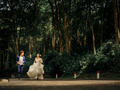 Cặp đôi 9X chụp ảnh cưới trong rừng săng lẻ đẹp nhất Nghệ An