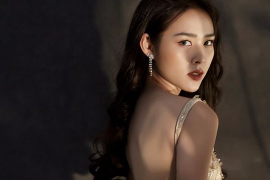 Diệp Bảo Ngọc đẹp mong manh