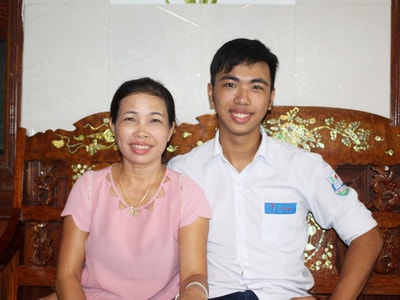 Con trai liệt sỹ đỗ thủ khoa Học viện Hậu cần