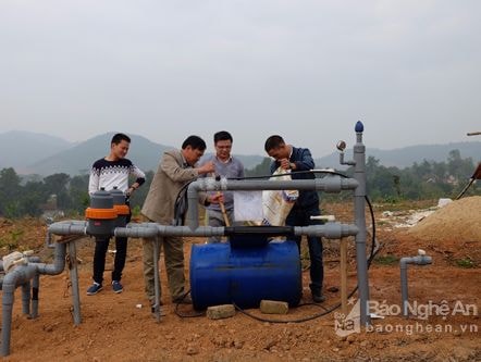 Giới thiệu hệ thống tưới nhỏ giọt cây có múi cho nông dân miền Trung