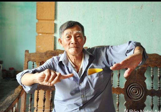 Đội quân 'chân đất, đầu trần' dùng súng bộ binh bắn rơi máy bay Mỹ