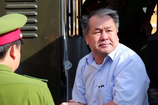 Những 'ông trùm' tài chính vướng vòng lao lý