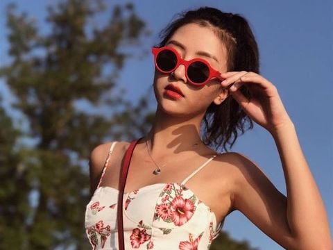 Quỳnh Anh Shyn là 'fan cuồng' của hàng hiệu?