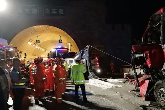 Tai nạn thảm khốc ở Trung Quốc, thiệt mạng một lúc 36 người