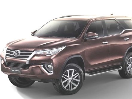 Toyota Fortuner 2018 chốt giá từ 846 triệu có gì mới?