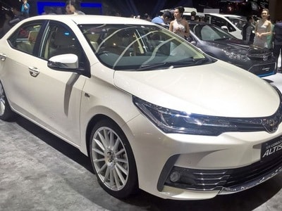 Toyota Corolla Altis 2017 vừa ra mắt Việt Nam có phiên bản đặc biệt mới