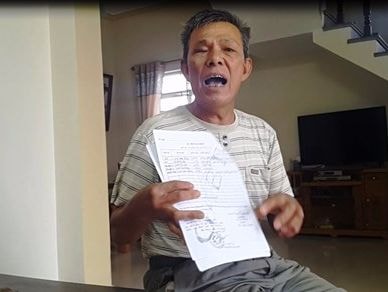 Thêm một chủ tịch xã bút phê 'lạ' vào sơ yếu lý lịch của công dân