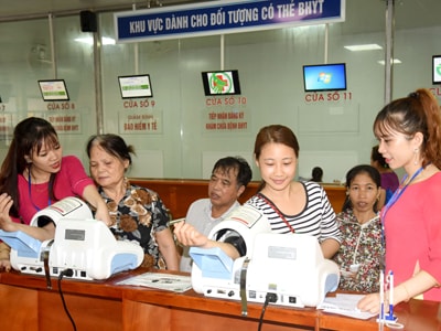 'Nhiều địa phương 'khoán trắng' công tác BHXH, BHYT cho cơ quan BHXH'