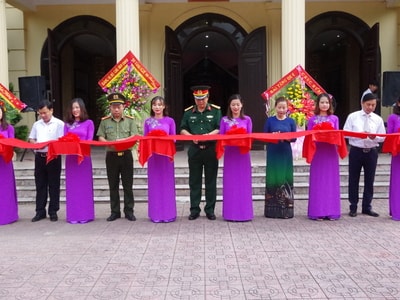 Khai mạc triển lãm 'Từ Tự Vệ Đỏ đến lực lượng vũ trang nhân dân Việt Nam'