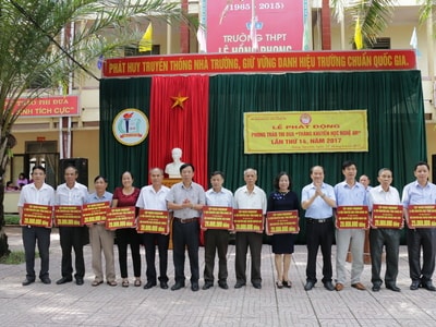 Nghệ An huy động hơn 40 tỷ đồng để hỗ trợ học sinh đến trường