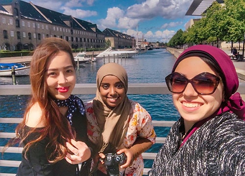 Cô gái Việt Nam đầu tiên giành học bổng của OPEC