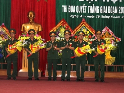 Bệnh viện Quân y 4: 5 tập thể, 60 cá nhân được khen thưởng trong phong trào thi đua quyết thắng