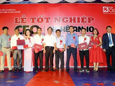 Bế giảng khóa học Giám đốc điều hành doanh nghiệp CEO – Khóa 10