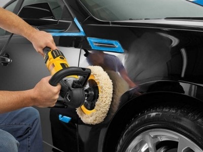 Mẹo nhỏ giúp màu sơn xe ô tô luôn mới