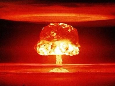 Kế hoạch kích nổ bom hạt nhân trên Mặt Trăng của Mỹ và Liên Xô