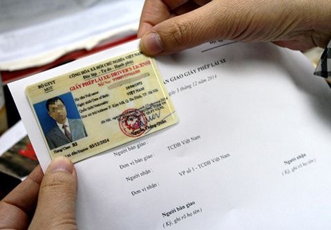 Bỏ nhiều thủ tục khi cấp giấy phép lái xe