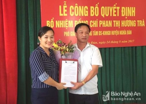 Chi cục Dân số Nghệ An công bố bổ nhiệm cán bộ