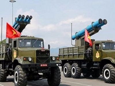 Clip uy lực hệ thống pháo phản lực dẫn đường EXTRA của Việt Nam