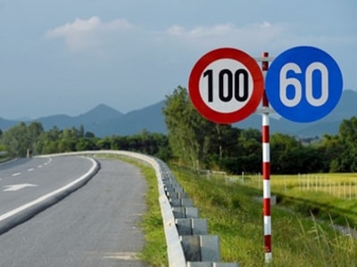 Điều chỉnh mới trong luật giao thông tài xế Việt cần biết