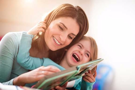 5 điều bạn làm khiến con thích đọc sách