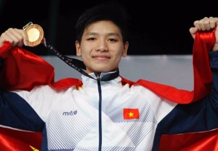 Xem Kim Sơn phá kỷ lục SEA Games tồn tại 14 năm