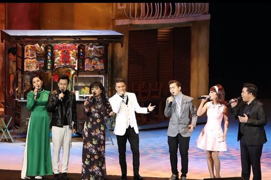 Đàm Vĩnh Hưng đưa nhạc đám ma vào live show Bolero