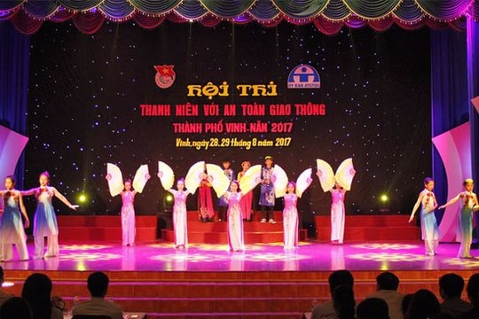 Xây dựng văn hóa giao thông trong thanh, thiếu niên