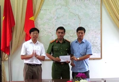 Thưởng nóng Công an huyện Quỳ Châu phá thành công vụ án giết người