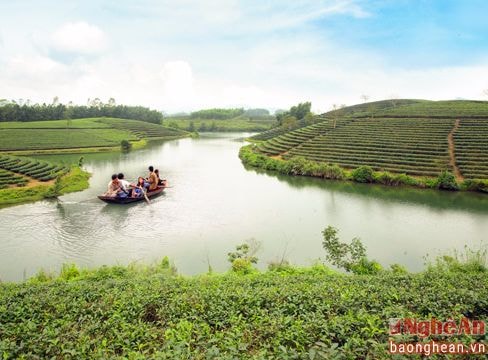 Nghệ An và Hà Tĩnh ký kết phối hợp quảng bá xúc tiến du lịch